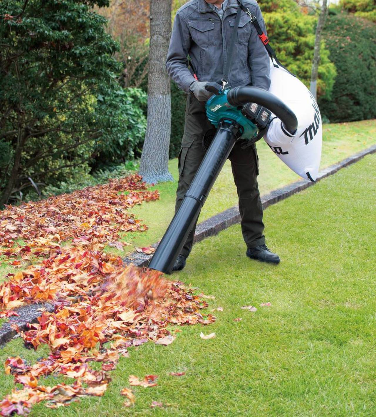 Makita Akku-Laubbläser / Laubsauger » DUB363ZV « - 2x 18 Volt