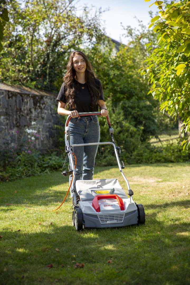 IKRA Elektro-Vertikutierer / Rasenlüfter » IEVL 1838 « 1800 Watt