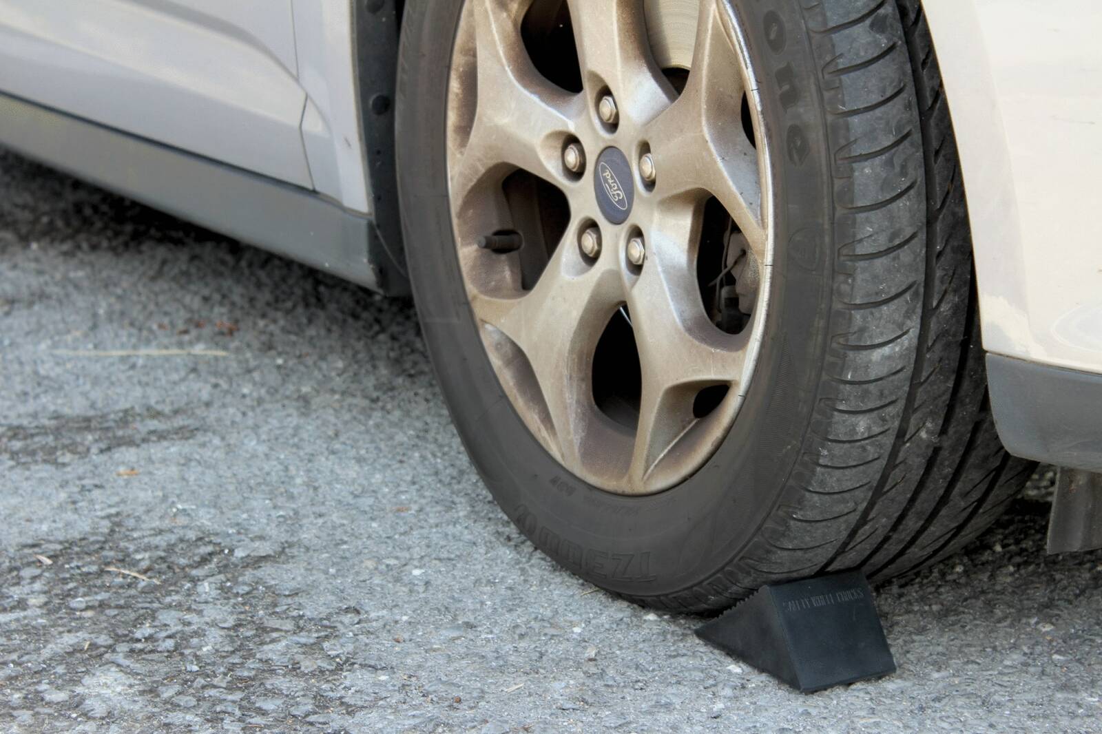 Bahco KFZ-Zubehör » Unterlegkeile BWC1 « Geeignet bis 4 Tonnen