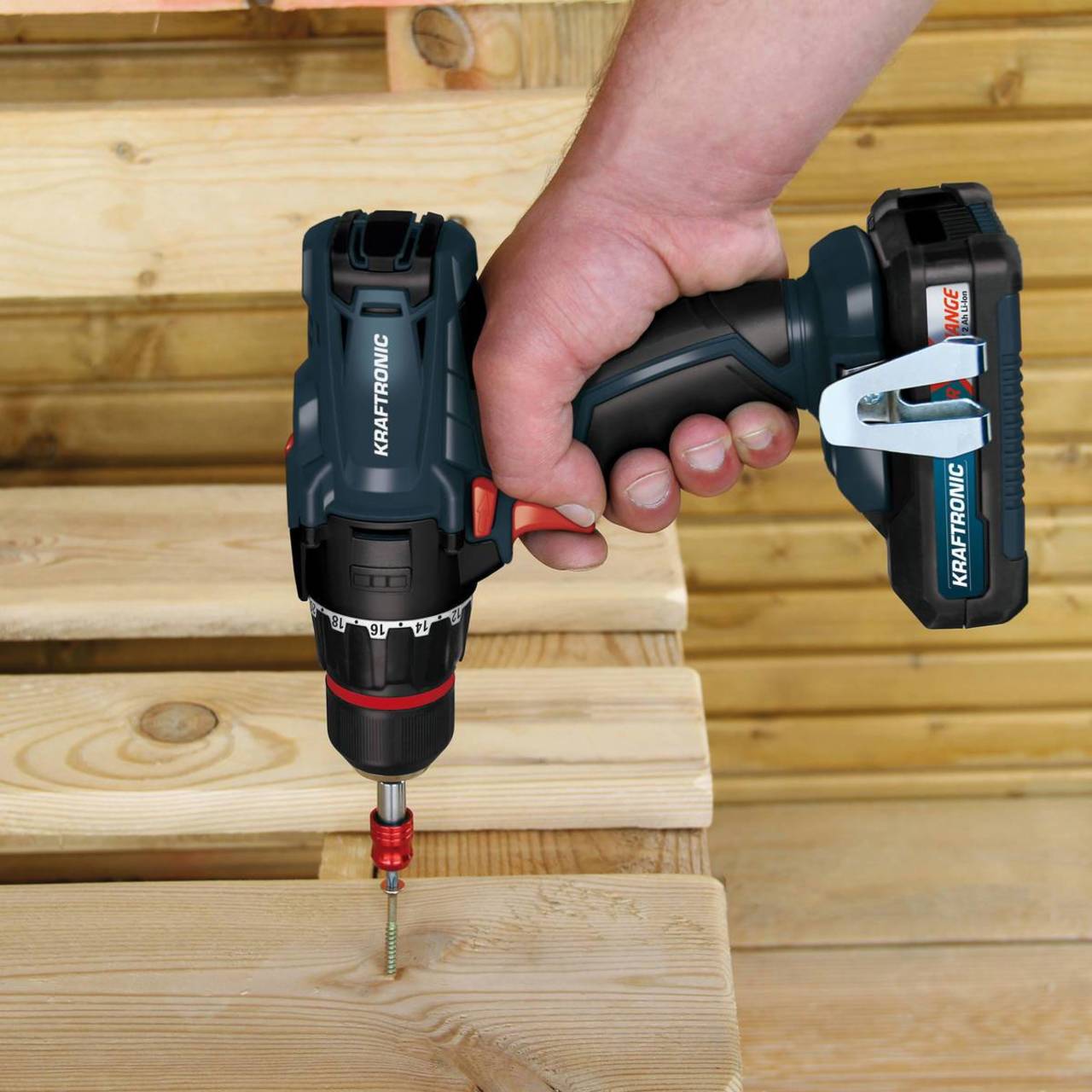 Kraftronic Akku-Bohrschrauber KT-AS 18 Li-2, 2x 18V 2,0 Ah, Schnelllader, Koffer