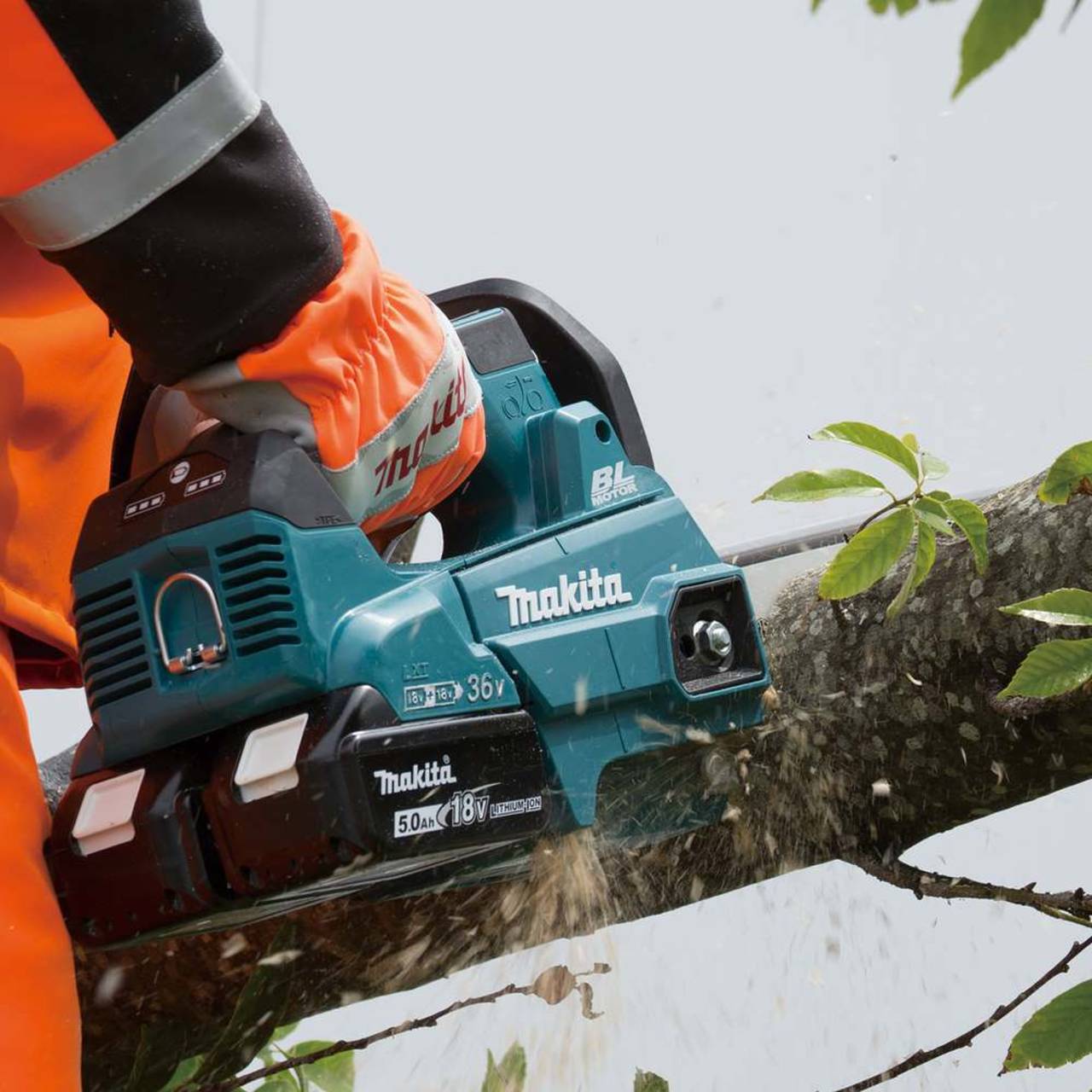 Makita Akku-Kettensäge » DUC256Z « 2x18 Volt