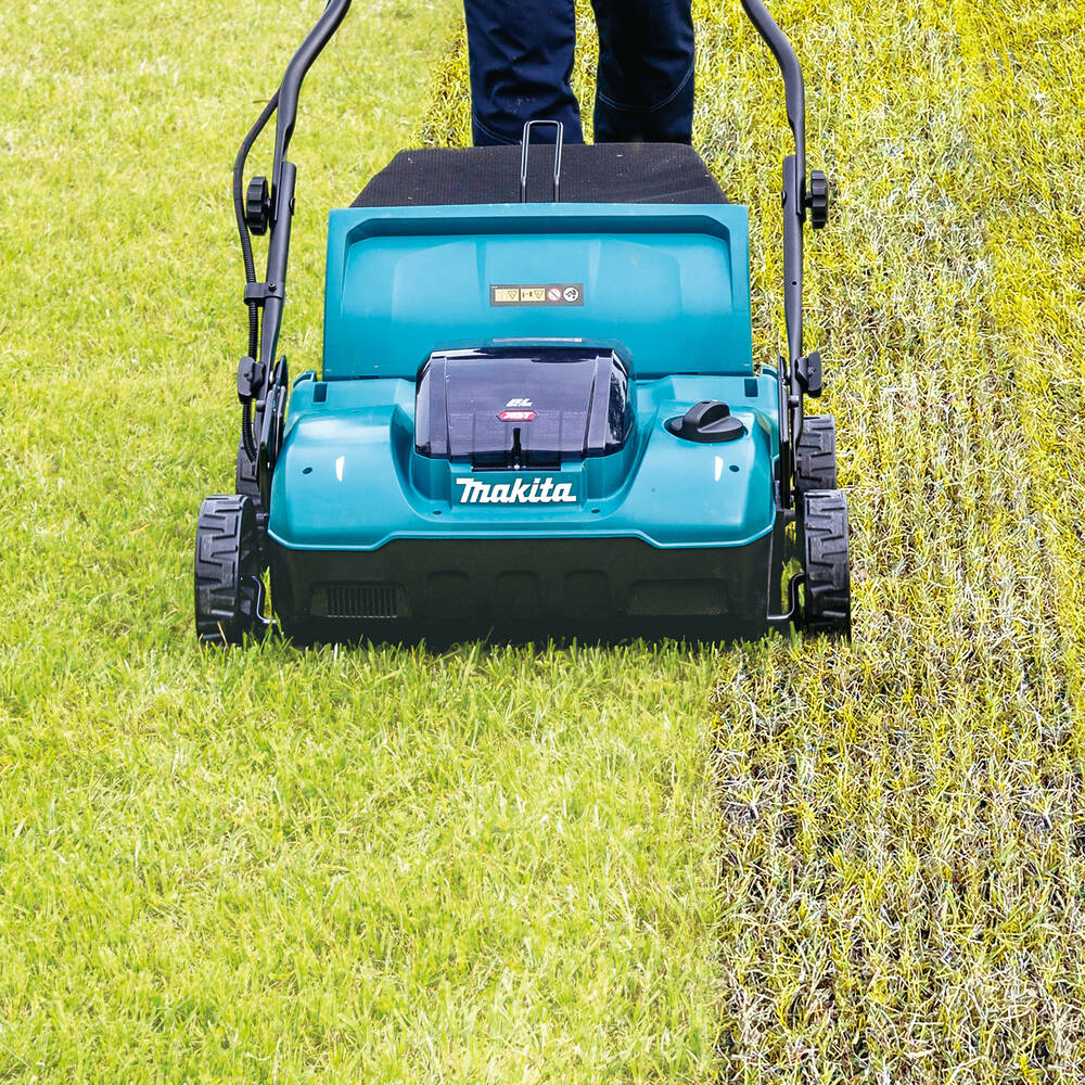 Makita Akku-Vertikutierer » UV001GZ « XGT, Sologerät, 40 V max.