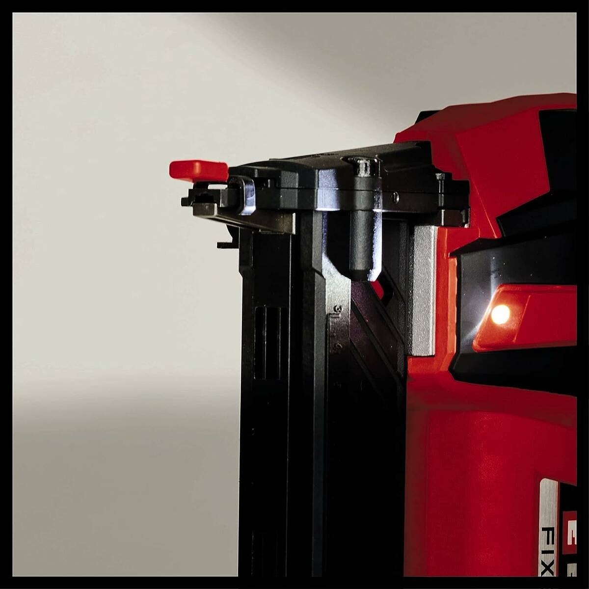 Einhell Akku-Tacker 18 V Professional » FIXETTO 18/38 S « PressAir, LED