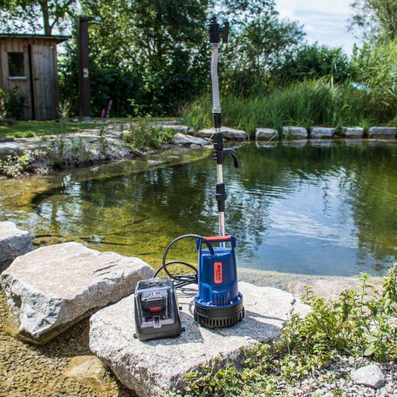 Güde Akku-Regenfasspumpe » RFP 18-201-23 « inkl. Akku & Ladegerät
