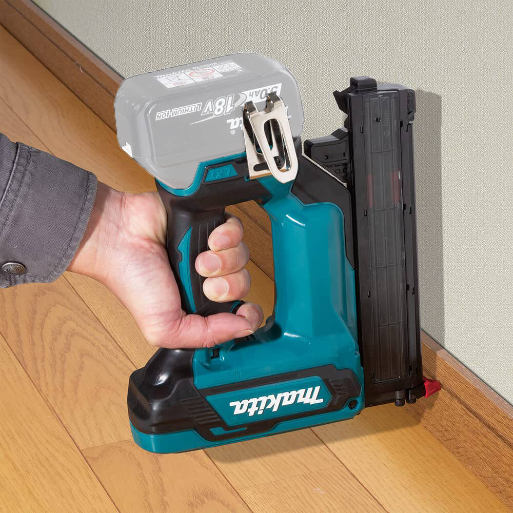 Makita Akku-Stauchkopfnagler » DFN350Z « 18V, Doppel-LED, Sichtfenster