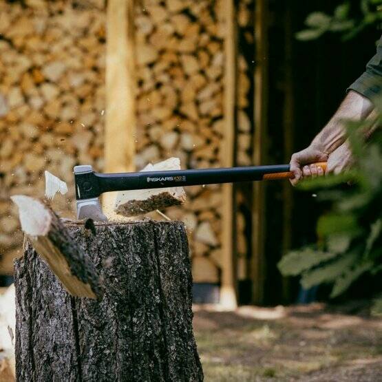 Fiskars Spaltaxt » X32 « 815 mm, SoftGrip™, SoftGrip™, FiberComp™