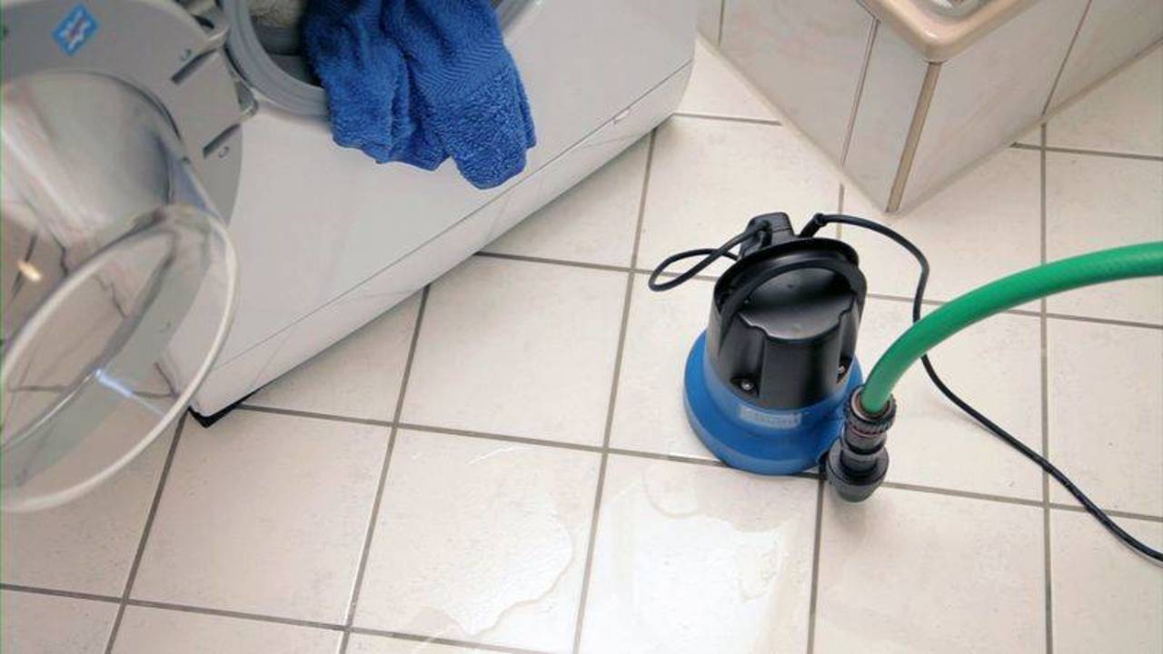 Güde Flachsaugerpumpe » GFS 401 S « 400 W